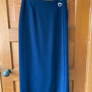 New with tags Dana Buchman navy blue wrap skirt with grommet